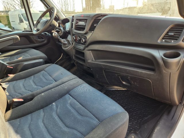 IVECO DAILY RIBALTABILE GRU MOTORE IBRIDO DI - foto 12