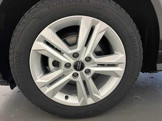 AUDI Q2 35 TFSI S-TRONIC BUSINESS ADVANC - foto 13
