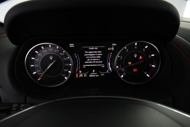 MASERATI LEVANTE LEVANTE 330 CV MHEV AWD GT - foto 7