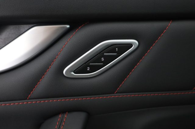 MASERATI LEVANTE LEVANTE 330 CV MHEV AWD GT - foto 16