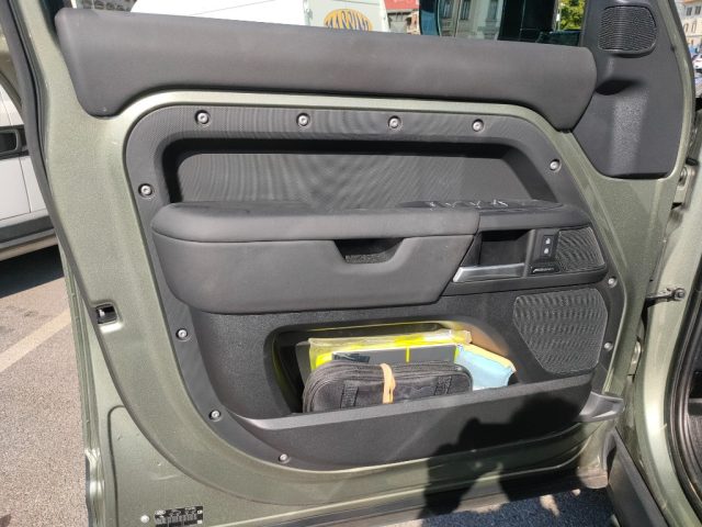 LAND ROVER DEFENDER 110 3.0D I6 200 CV AWD AUTO S - foto 13