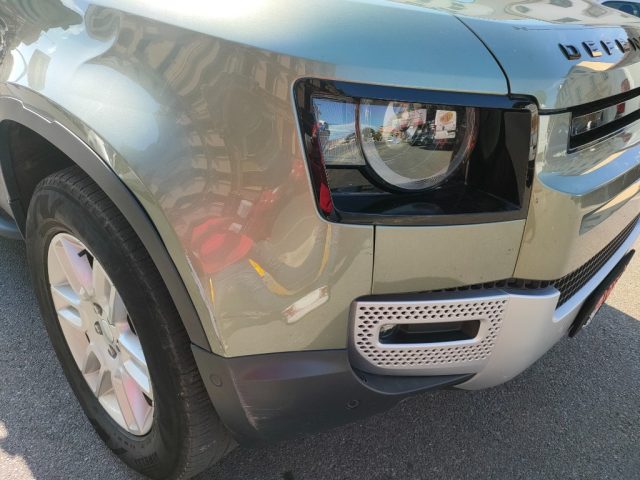 LAND ROVER DEFENDER 110 3.0D I6 200 CV AWD AUTO S - foto 21