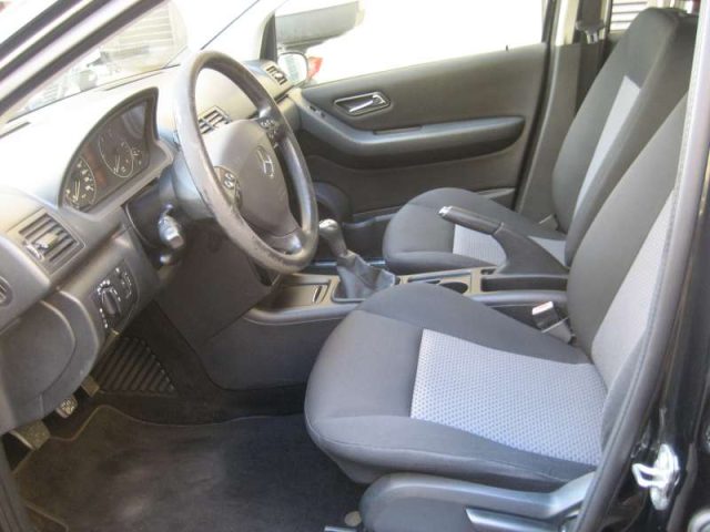 MERCEDES-BENZ A 180 CDI CLASSIC - foto 4