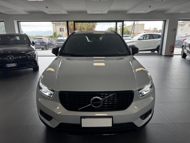 VOLVO XC40 2.0 D3 150 CV GEARTRONIC R-DESIG - foto 8