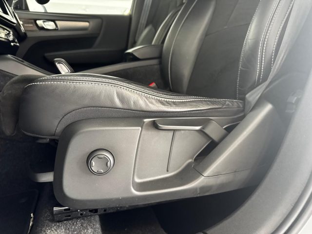 VOLVO XC40 2.0 D3 150 CV GEARTRONIC R-DESIG - foto 9