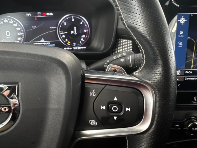 VOLVO XC40 2.0 D3 150 CV GEARTRONIC R-DESIG - foto 15
