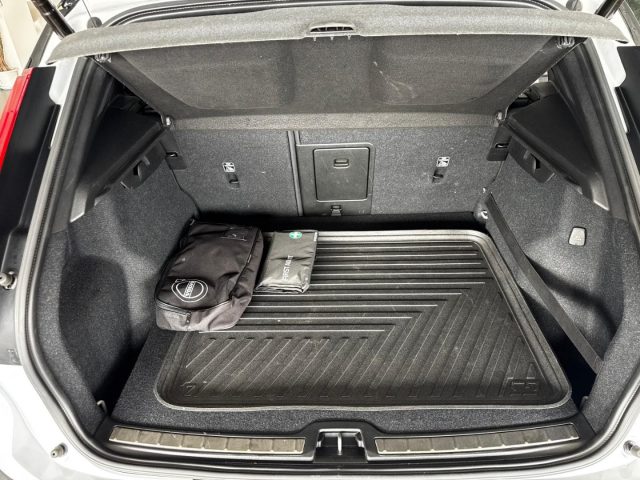 VOLVO XC40 2.0 D3 150 CV GEARTRONIC R-DESIG - foto 18
