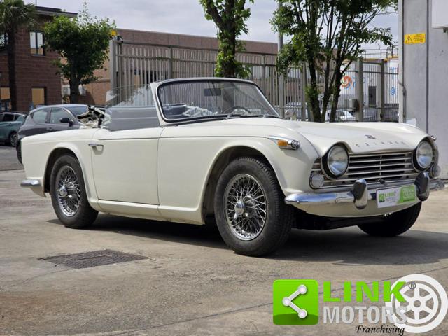 TRIUMPH TR4 A CRS - foto 38