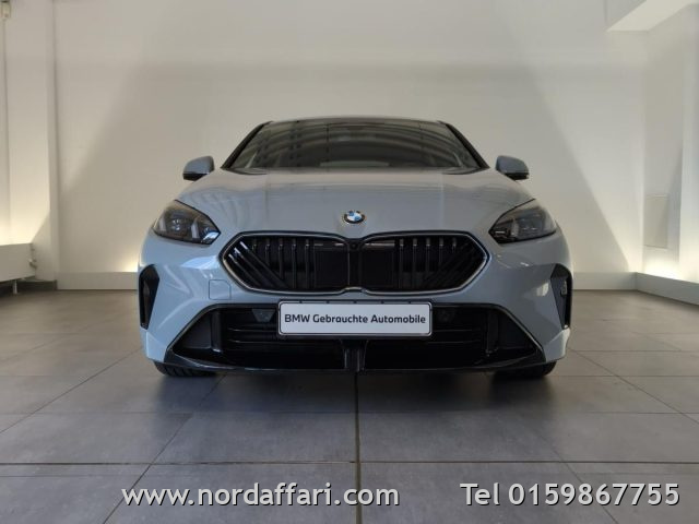 BMW 118 - foto: 2