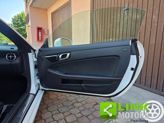 MERCEDES-BENZ SLC 180 AMG LINE 156CV - foto 27