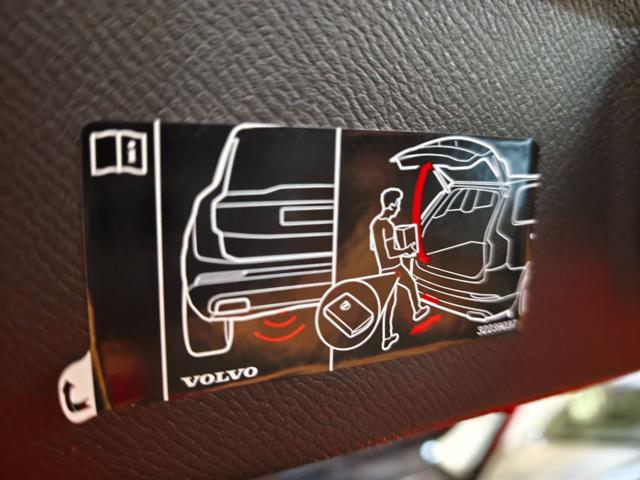 VOLVO XC90 B5 2000 7 POSTI+CERCHI 21'+PELLE - foto 19