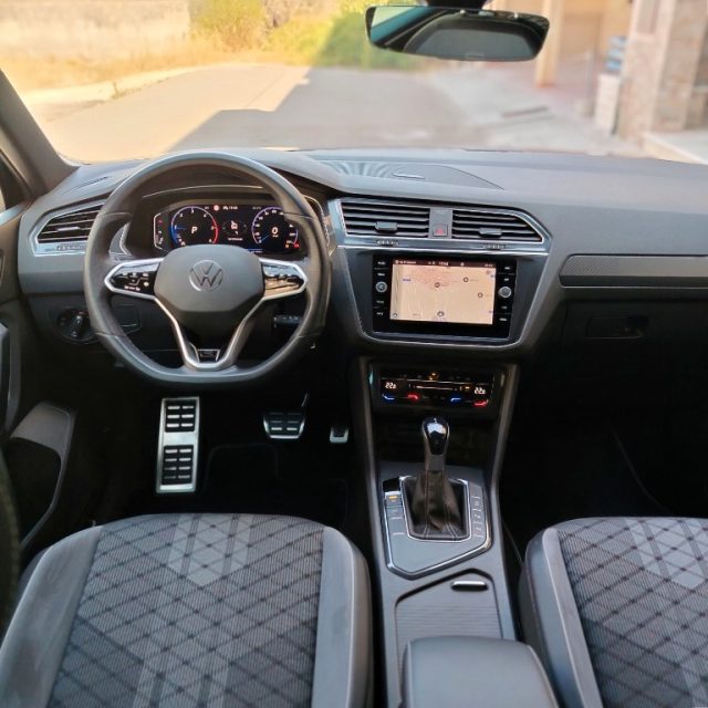 VOLKSWAGEN TIGUAN R-LINE 2.0 TDI 150 CV SCR DSG - foto 7