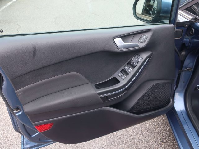 FORD FIESTA FIESTA 5P 1.1 TITANIUM 85CV MY19 - foto 3