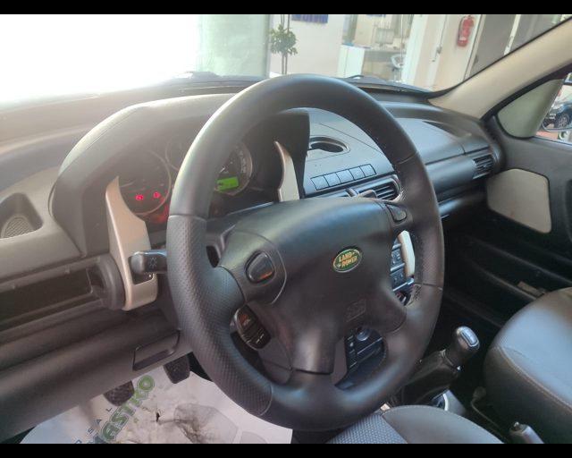 LAND ROVER FREELANDER 2.0 TD4 16V CAT AUTOC.SPORT - foto 14