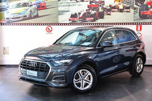 AUDI Q5 Grigio Manhattan metallizzato