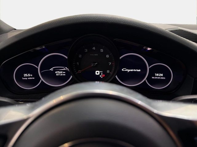 PORSCHE CAYENNE 3.0 V6 - foto 9