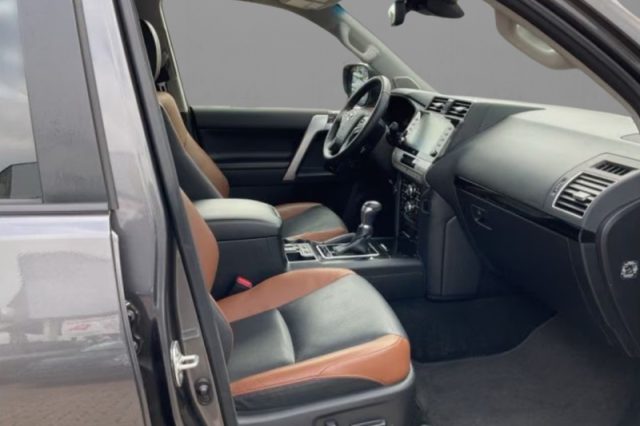 TOYOTA LAND CRUISER 2.8 D4-D A/T 5 PORTE EXECUTIVE - foto 7