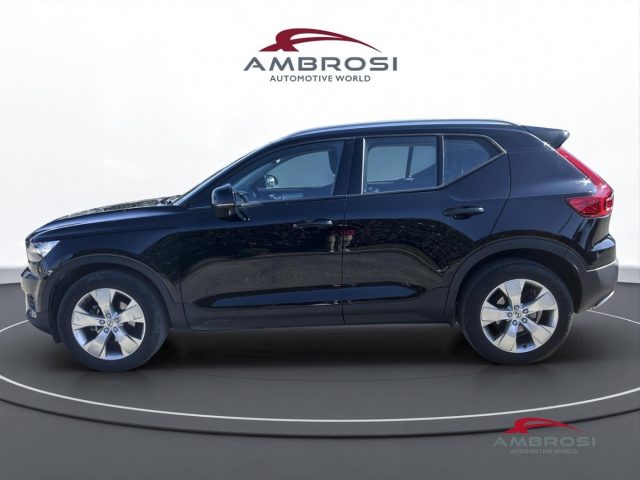 VOLVO XC40 T2 GEARTRONIC MOMENTUM PRO - foto 6