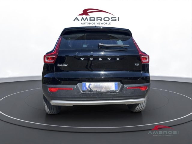 VOLVO XC40 T2 GEARTRONIC MOMENTUM PRO - foto 8