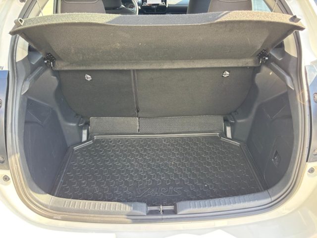 TOYOTA YARIS 1.5 HYBRID BUSINESS - foto 15