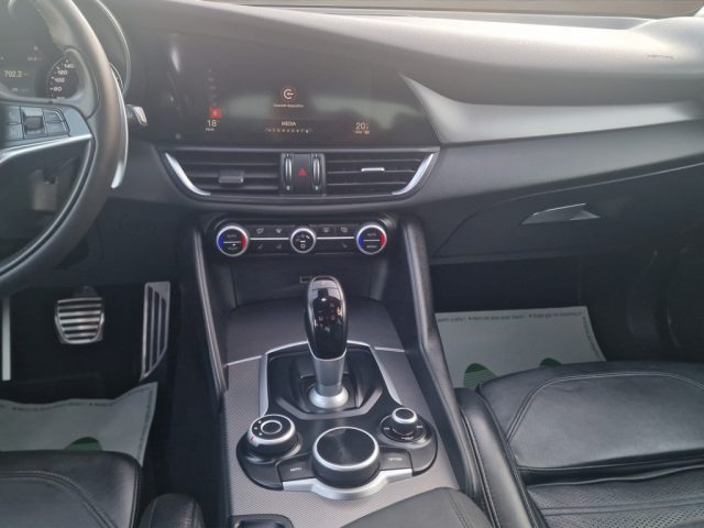 ALFA ROMEO GIULIA 2.2 TURBODIESEL 210 CV AT8 AWD Q - foto 15