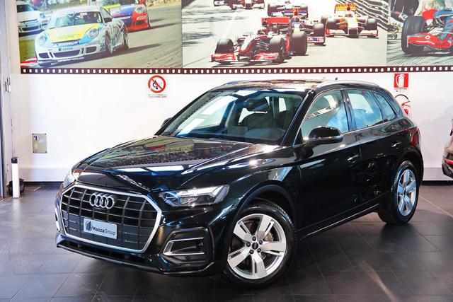 AUDI Q5 Nero Mythos metallizzato