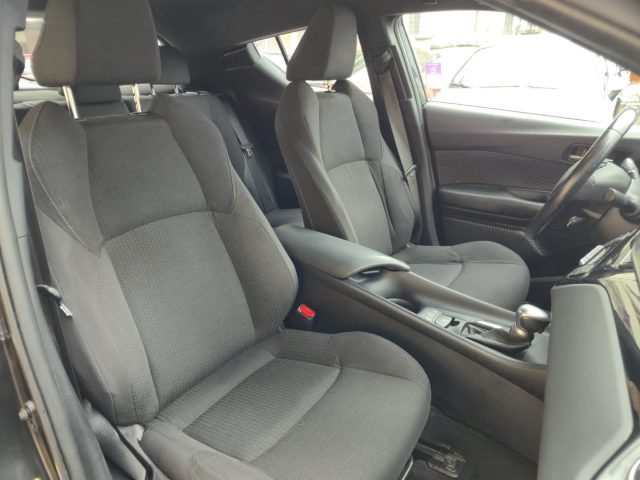 TOYOTA C-HR 1.8 HYBRID E-CVT BUSINESS - foto 10