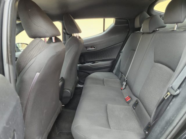 TOYOTA C-HR 1.8 HYBRID E-CVT BUSINESS - foto 13