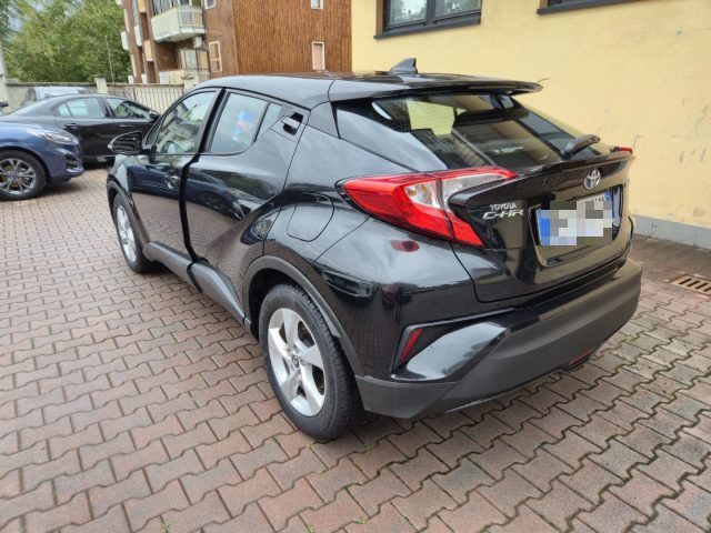 TOYOTA C-HR 1.8 HYBRID E-CVT BUSINESS - foto 6