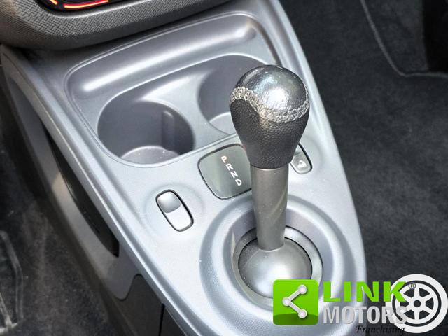 SMART FORTWO CABRIO 0.9 T PASSION 90CV AUT - foto 17
