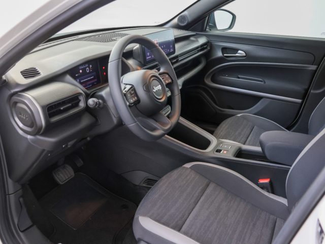 JEEP AVENGER 1.2 TURBO MHEV LONGITUDE *PROMO  - foto 9