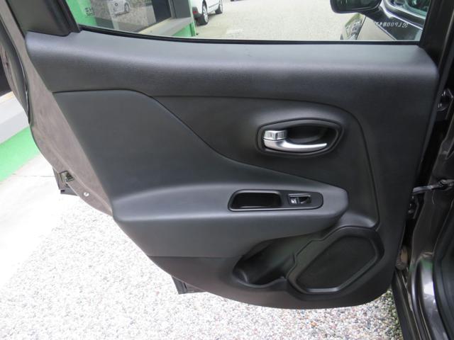 JEEP RENEGADE 1.3 T4 190CV PHEV 4XE AT6 LIMITE - foto 9