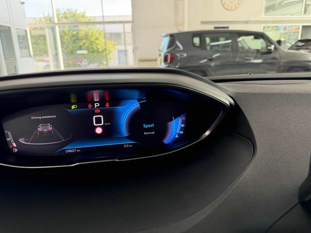 PEUGEOT 3008 BLUEHDI 130 S&S EAT8 ALLURE PACK - foto 24