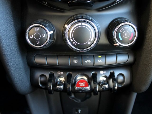 MINI COOPER 5P 1.5 102CV PDC NAVI LED UNIPRO - foto 26