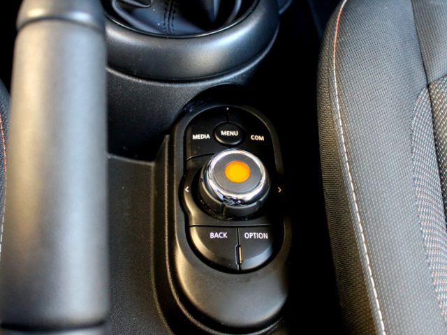 MINI COOPER 5P 1.5 102CV PDC NAVI LED UNIPRO - foto 29