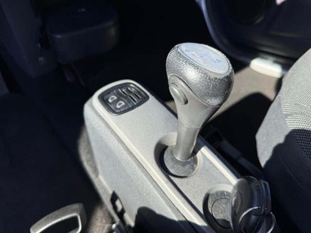 SMART FORTWO 800 CABRIO PASSION DCI 40 KW AUT - foto 11