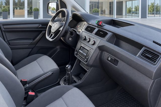 VOLKSWAGEN CADDY 2.0 TDI 4MOTION 4X4 ALLESTITO G. - foto 11