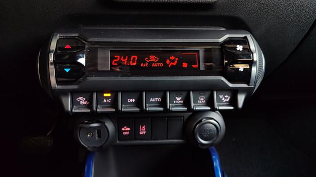 SUZUKI IGNIS 1.2 HYBRID TOP AUTOMATICA - foto 14
