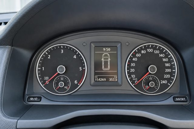 VOLKSWAGEN CADDY 2.0 TDI 4MOTION 4X4 ALLESTITO G. - foto 10