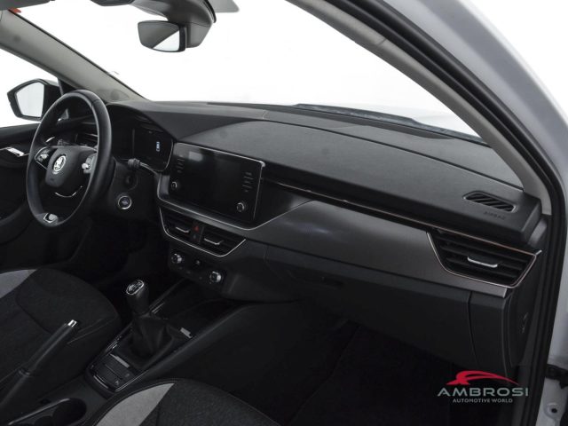 SKODA KAMIQ 1.5 TSI BLACK DOTS 150CV - foto 12