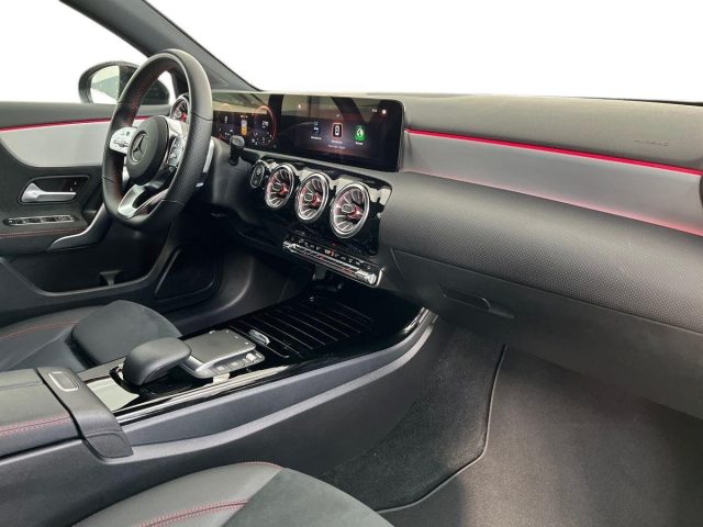 MERCEDES-BENZ A 200 D AUTOMATIC PREMIUM NIGHT EDITIO - foto 16