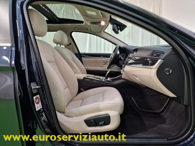 BMW 520 D TOURING BUSINESS AUT. - foto 36