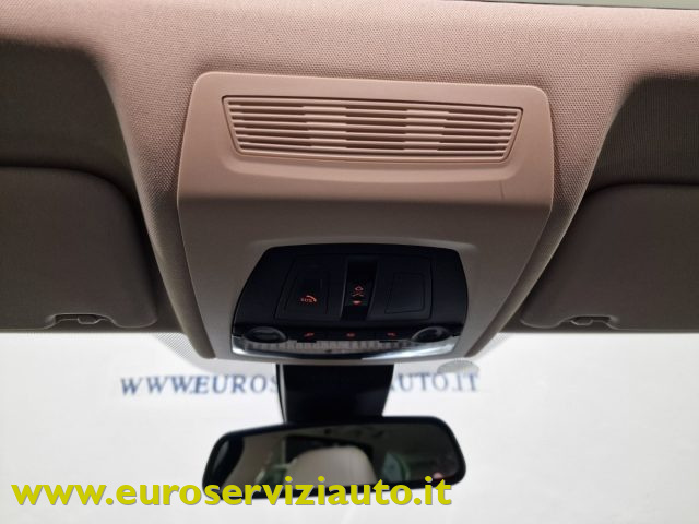 BMW 520 D TOURING BUSINESS AUT. - foto 31
