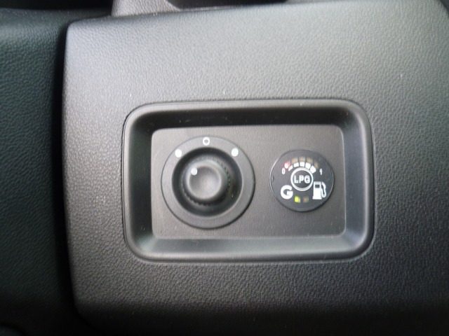 DACIA DUSTER 1.0 TCE 100 CV ECO-G 4X2 COMFORT - foto 17