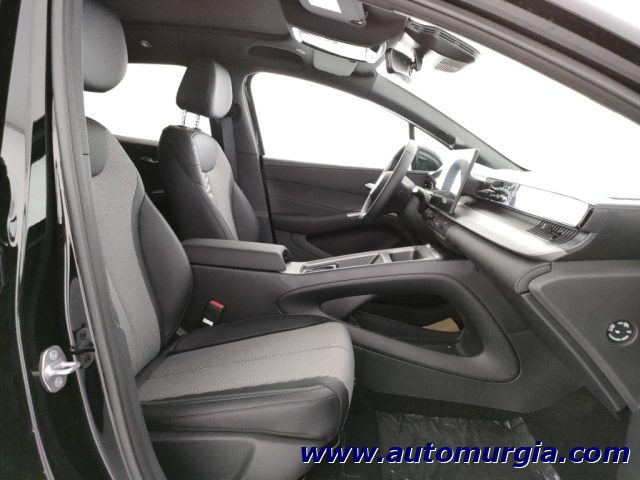 BYD DOLPHIN G DM-I 1.5 PHEV COMFORT 212CV - foto 7