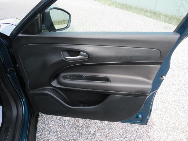 ALFA ROMEO JUNIOR 1.2 145 CV HYBRID EDCT6 SPECIALE - foto 24
