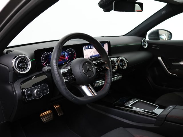 MERCEDES-BENZ A 180 AUTOMATIC AMG LINE *PROMO PARISI - foto 9