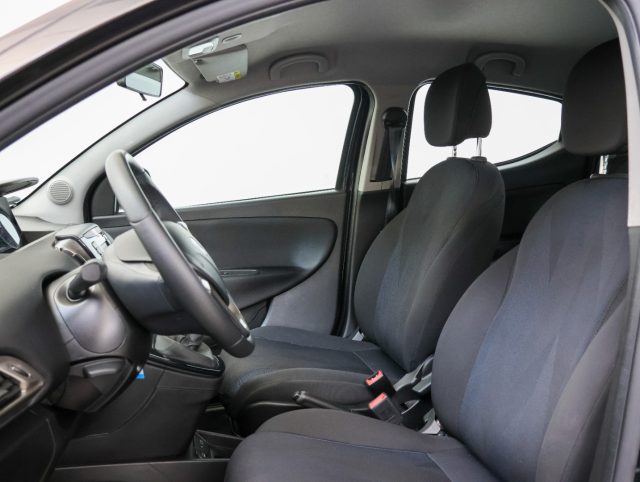 LANCIA YPSILON 1.0 FIREFLY 5P HYBRID MARYNE *PR - foto 8