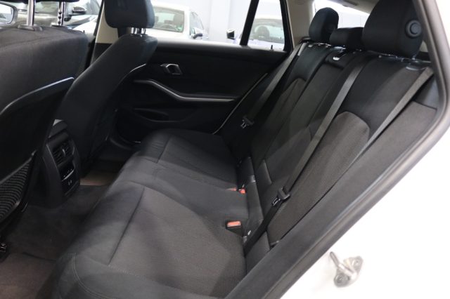 BMW 316 D 48V TOURING BUSINESS ADVANTAGE - foto 12