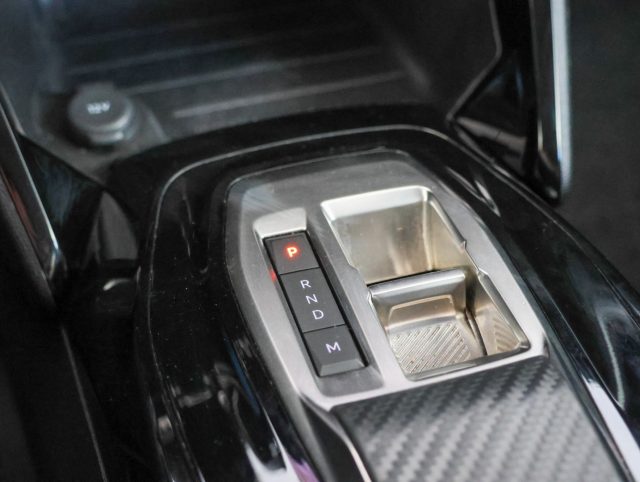 PEUGEOT 208 HYBRID 110CV E-DCS6 ALLURE *PROM - foto 21